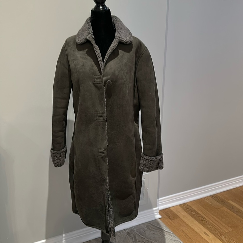 Land’sEnd polyester coat in moss green